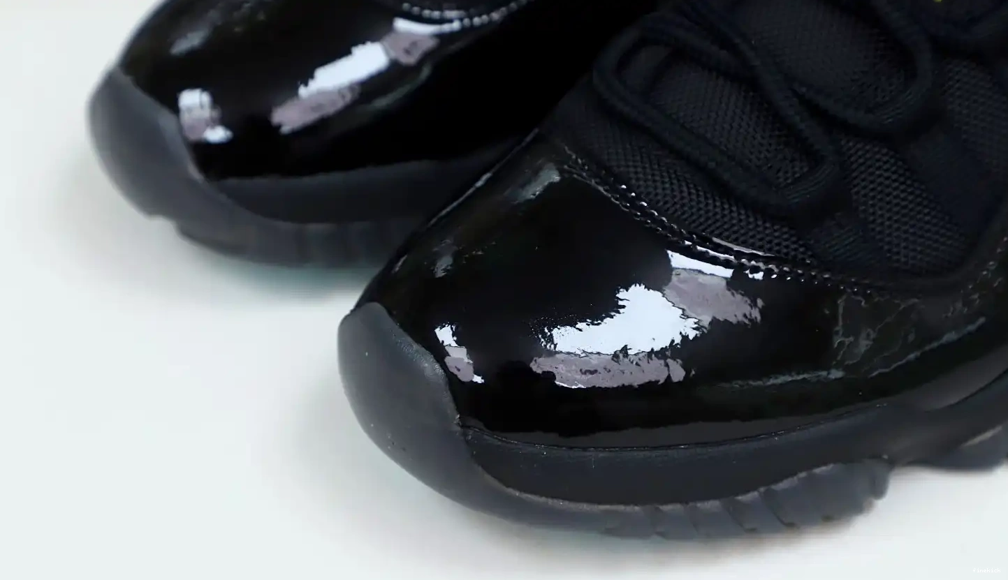 BLUE JORDAN AIR RETRO 11 GAMMA 0628